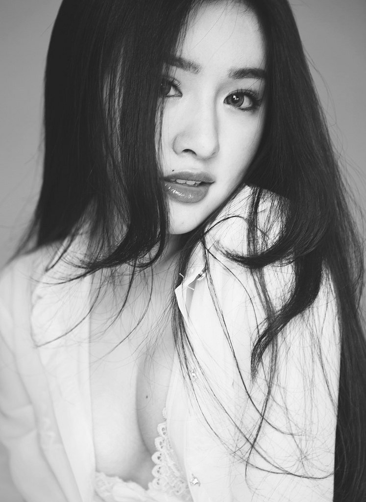 女按摩师珍妮bd在线播放